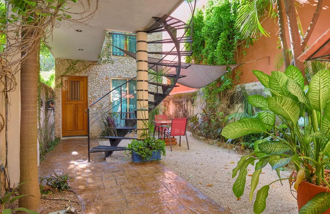 Casa Del Maya Bed & Breakfast-1