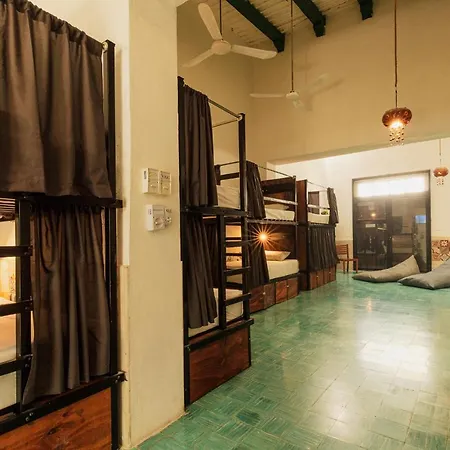 Che Nomadas Merida Hostel (Adults Only)-3